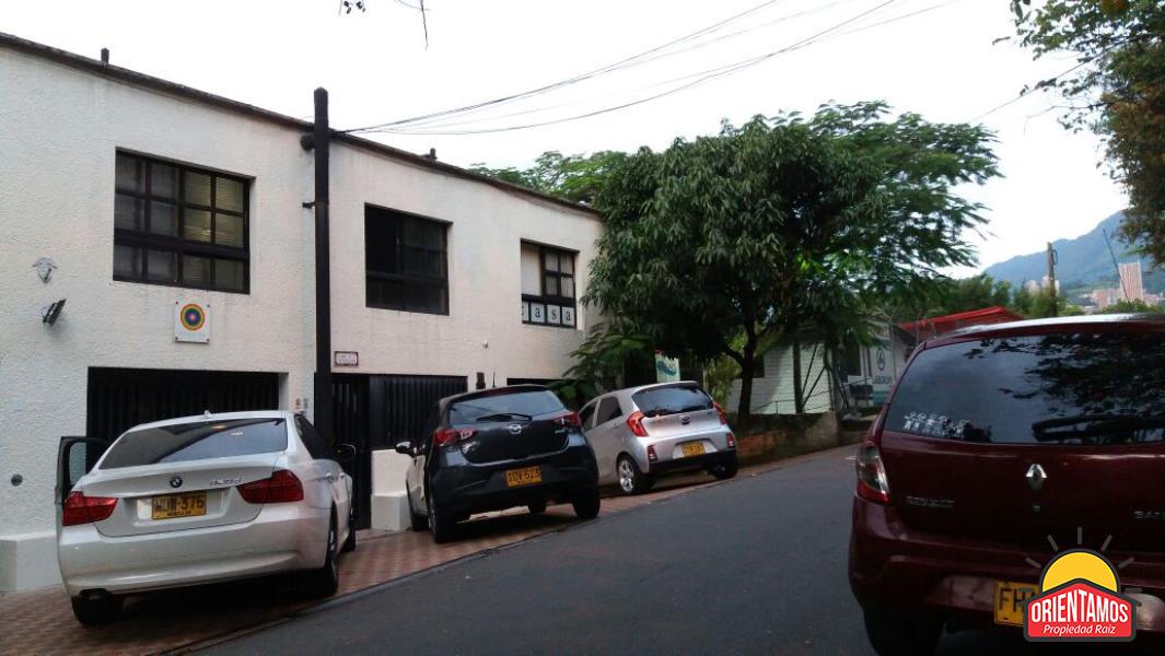 Casa disponible para la venta en Medellín el codigo es 13890 foto numero 6