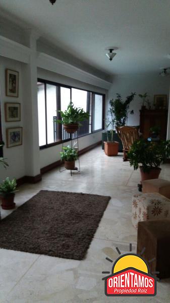 Casa disponible para la venta en Medellín el codigo es 13890 foto numero 2