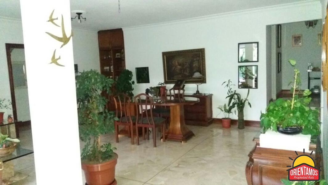 Casa disponible para la venta en Medellin el codigo es 13890 foto numero 17