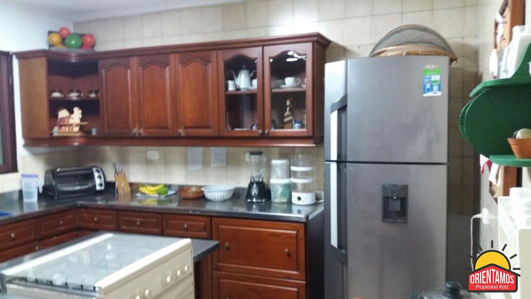 Casa disponible para la venta en Medellín el codigo es 13890 foto numero 16