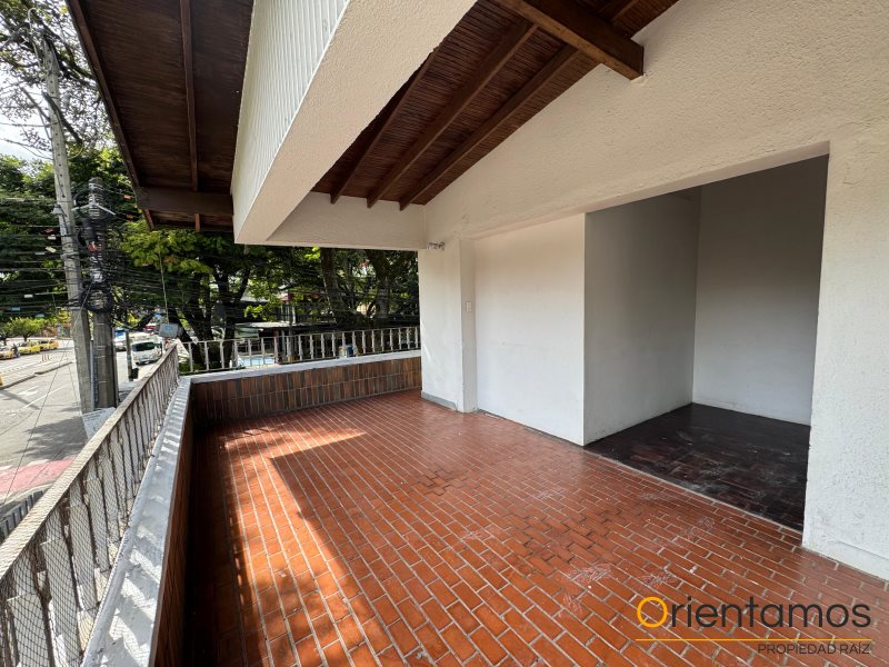 Casa-local disponible para el arriendo en Medellín el codigo es 960 foto numero 15