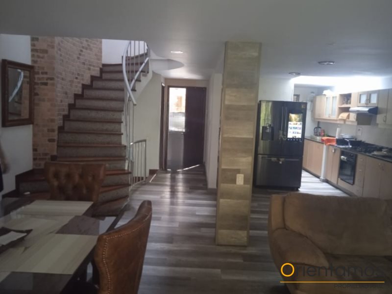 Casa para la venta en Envigado - Envigado el codigo es 20471 foto numero 6