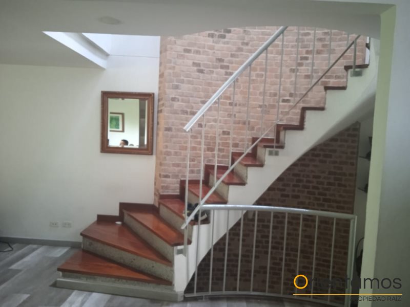 Casa para la venta en Envigado - Envigado el codigo es 20471 foto numero 10