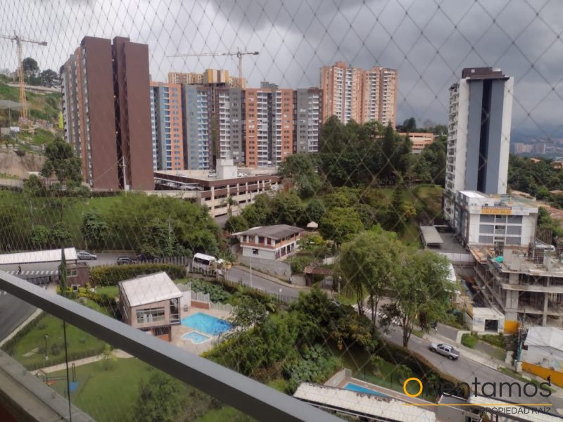 Apartamento disponible para la venta en Envigado el codigo es 19096 foto numero 8
