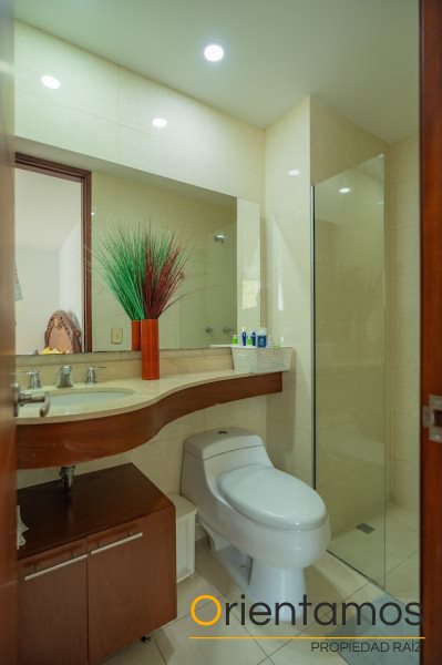 Apartamento disponible para la venta en Envigado el codigo es 20027 foto numero 24