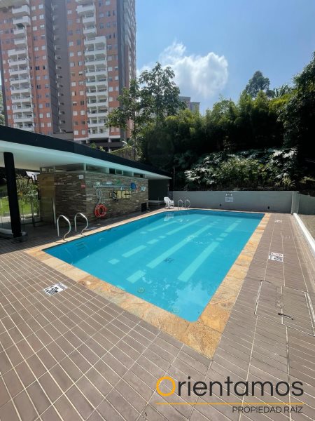 Apartamento disponible para la venta en Envigado el codigo es 19096 foto numero 19