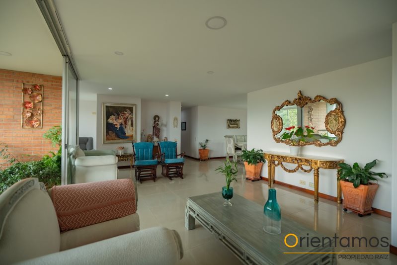 Apartamento disponible para la venta en Envigado el codigo es 20027 foto numero 7