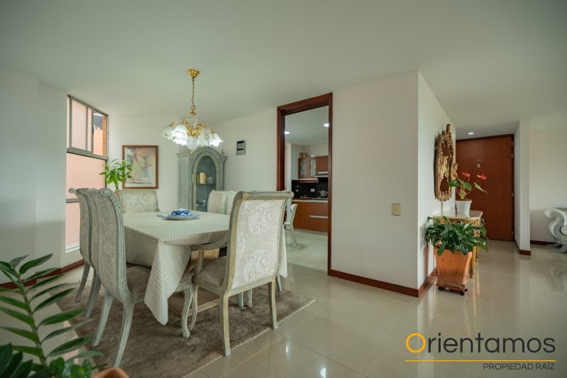 Apartamento disponible para la venta en Envigado el codigo es 20027 foto numero 14