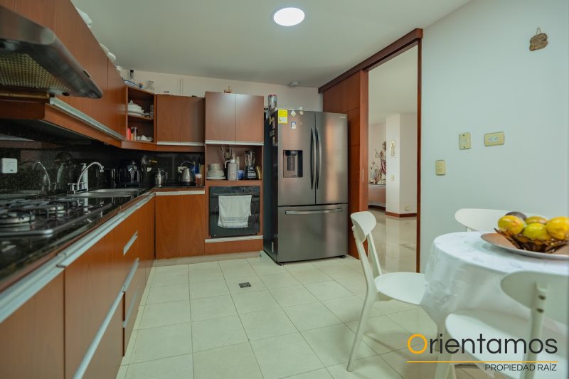 Apartamento disponible para la venta en Envigado el codigo es 20027 foto numero 16