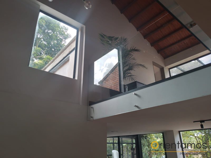 Casa para la venta en Medellín - El Poblado el codigo es 18395 foto numero 18