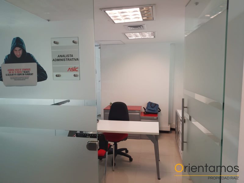 Oficina disponible para la venta en Medellín el codigo es 18537 foto numero 20