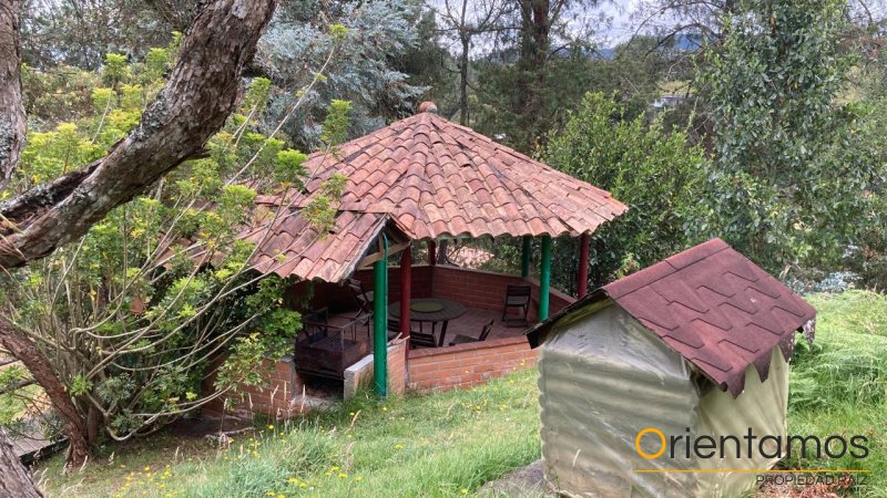 Casa disponible para la venta en Envigado el codigo es 19640 foto numero 14