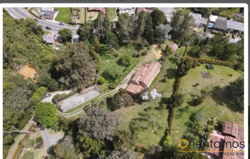 Casa disponible para la venta en Envigado el codigo es 19640 foto numero 3