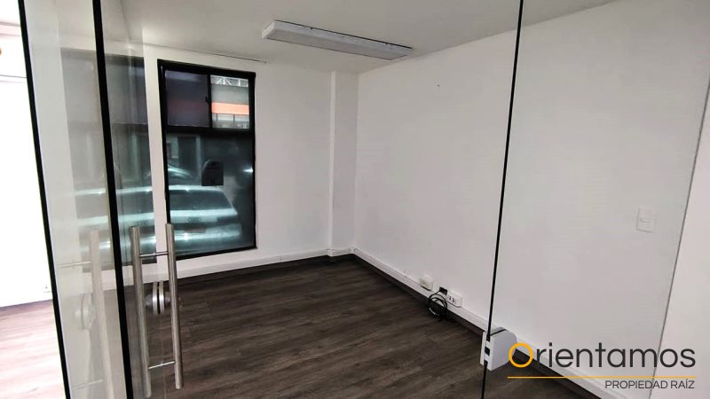Oficina disponible para el arriendo en Medellín el codigo es 20419 foto numero 6