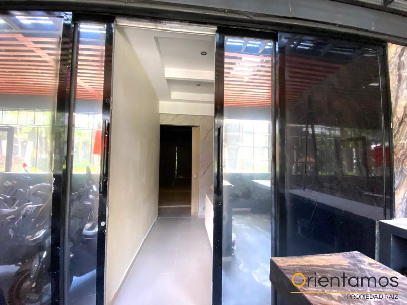 Local disponible para el arriendo en Medellín el codigo es 20411 foto numero 3