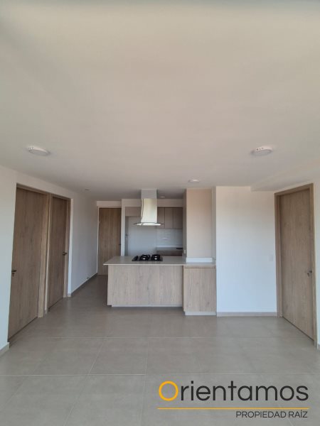 Apartamento disponible para el arriendo en Rionegro el codigo es 20512 foto numero 2