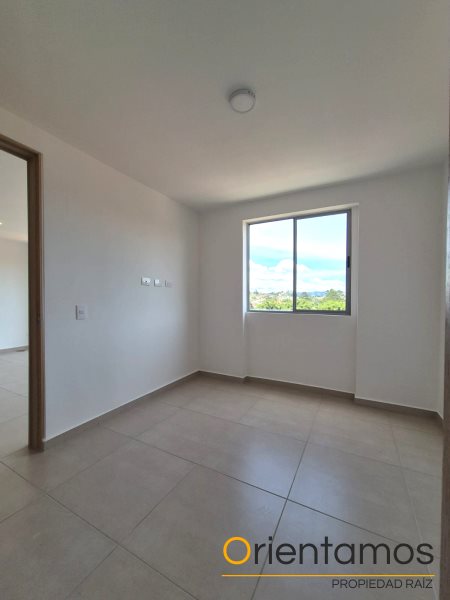 Apartamento disponible para el arriendo en Rionegro el codigo es 20512 foto numero 15