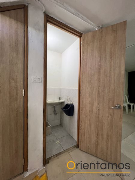 Local disponible para el arriendo en Envigado el codigo es 20194 foto numero 6