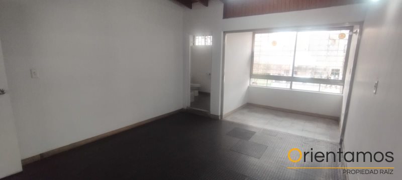 Oficina disponible para el arriendo en Medellín el codigo es 20134 foto numero 2