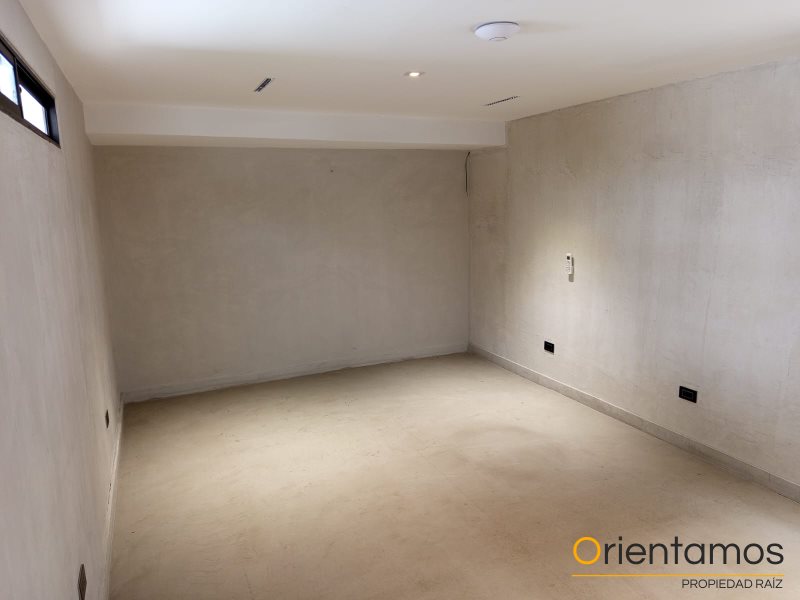 Oficina disponible para el arriendo en Medellín el codigo es 19349 foto numero 4