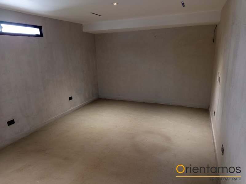 Oficina disponible para el arriendo en Medellín el codigo es 19349 foto numero 2