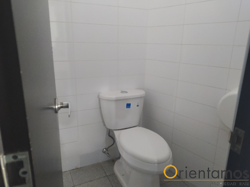 Local disponible para el arriendo en Medellín el codigo es 16948 foto numero 8