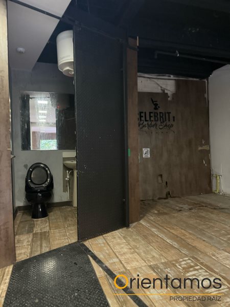 Local disponible para venta o arriendo en Envigado el codigo es 20209 foto numero 12