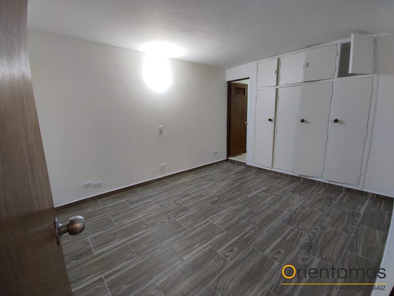 Casa para el arriendo en Envigado - Alcala el codigo es 19893 foto numero 16