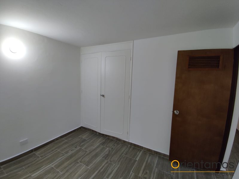Casa para el arriendo en Envigado - Alcala el codigo es 19893 foto numero 17