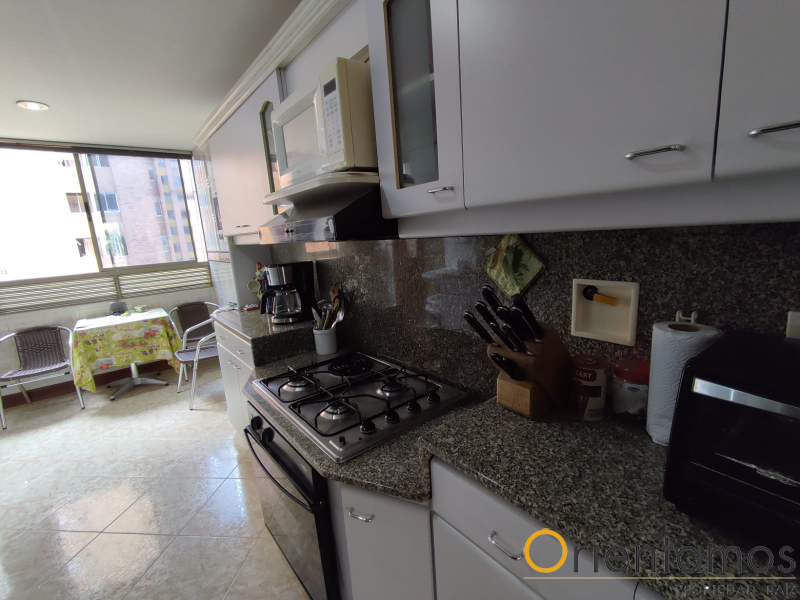 Apartamento disponible para la venta en Medellin el codigo es 17200 foto numero 21