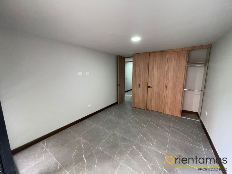 Apartamento disponible para el arriendo en Envigado el codigo es 19285 foto numero 9