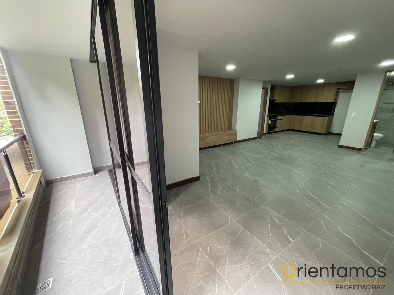 Apartamento disponible para el arriendo en Envigado el codigo es 19285 foto numero 4