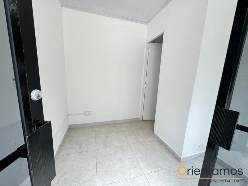 Oficina disponible para el arriendo en Medellín el codigo es 20554 foto numero 19