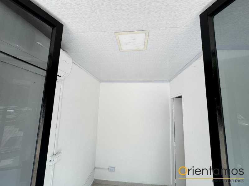 Oficina disponible para el arriendo en Medellín el codigo es 20554 foto numero 10