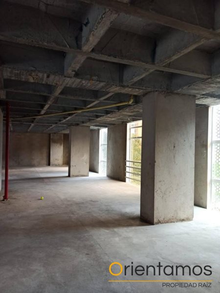 Edificio disponible para el arriendo en Medellín el codigo es 19048 foto numero 6