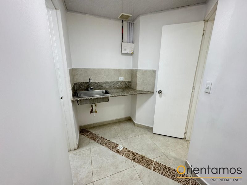 Oficina disponible para el arriendo en Medellín el codigo es 20554 foto numero 17