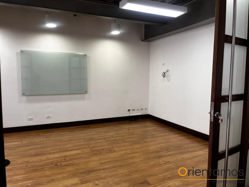 Oficina disponible para el arriendo en Medellín el codigo es 20532 foto numero 15