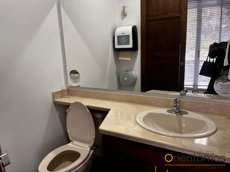 Oficina disponible para el arriendo en Medellín el codigo es 20532 foto numero 13