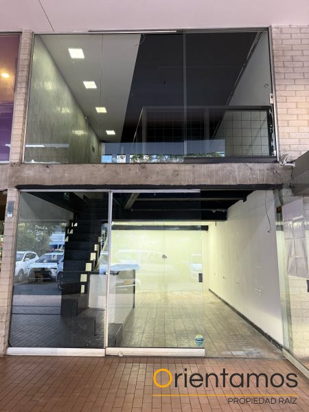 Local disponible para venta o arriendo en Envigado el codigo es 20209 foto numero 3