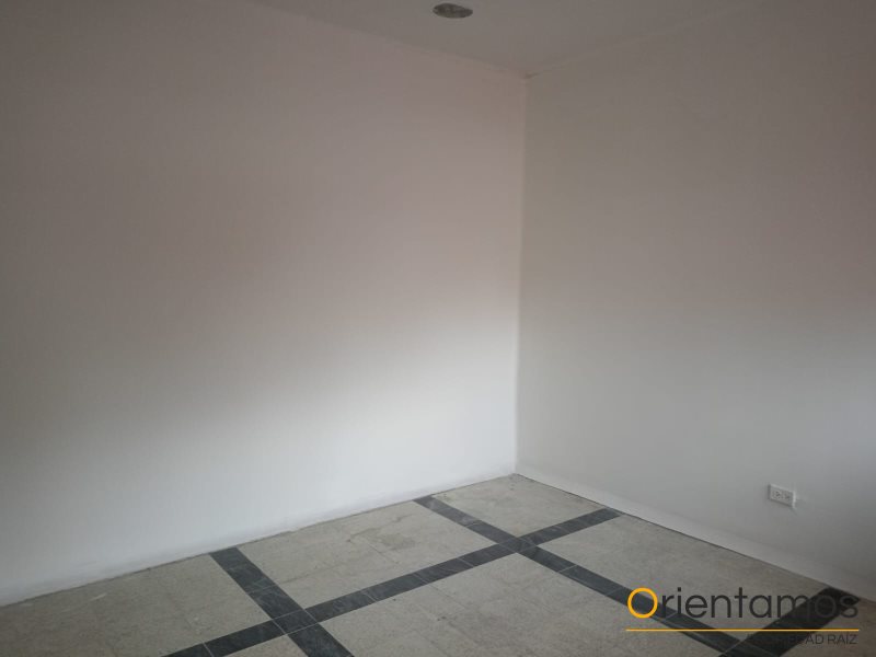 Casa-local disponible para el arriendo en Medellín el codigo es 20265 foto numero 20