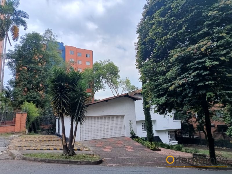 Casa disponible para el arriendo en Medellín el codigo es 18969 foto numero 23