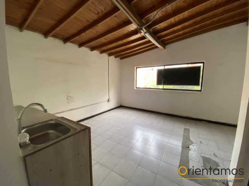 Local disponible para el arriendo en Medellín el codigo es 20525 foto numero 5