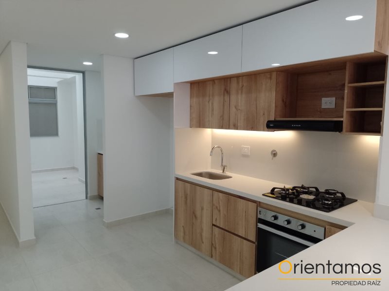 Apartamento disponible para el arriendo en Envigado el codigo es 19179 foto numero 3