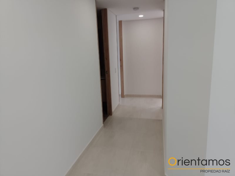 Apartamento disponible para el arriendo en Envigado el codigo es 19179 foto numero 18