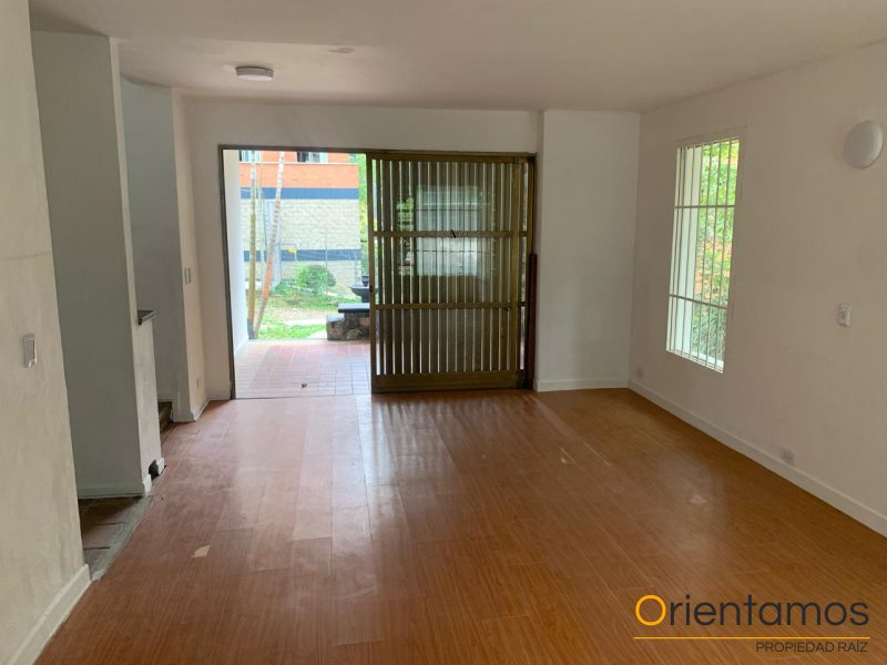 Casa disponible para el arriendo en Medellín el codigo es 18969 foto numero 5
