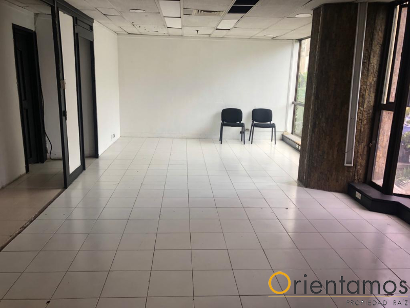 Local para el arriendo en Medellín - Centro el codigo es 17233 foto numero 10
