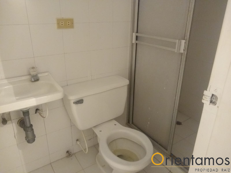 Casa para el arriendo en Medellín - Belen el codigo es 17208 foto numero 23