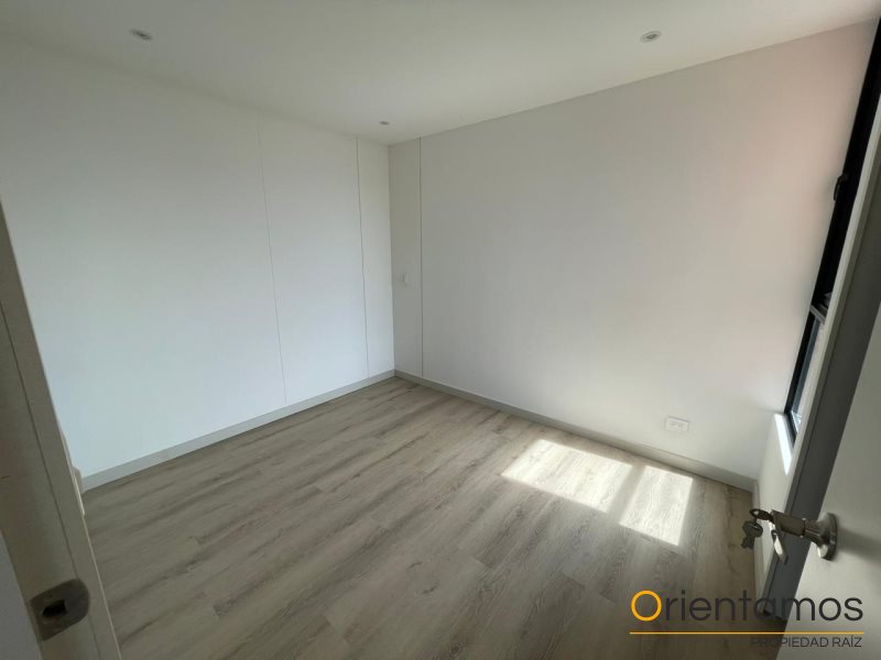 Apartamento disponible para el arriendo en Envigado el codigo es 19117 foto numero 19