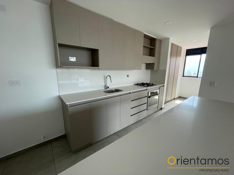 Apartamento disponible para el arriendo en Envigado el codigo es 19117 foto numero 6
