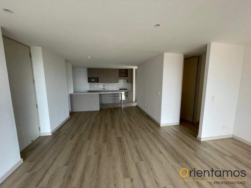 Apartamento disponible para el arriendo en Envigado el codigo es 19117 foto numero 4